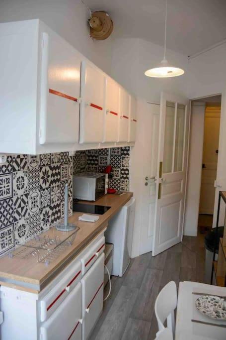 Studio Duquesne 1/2 Pers Нант Экстерьер фото